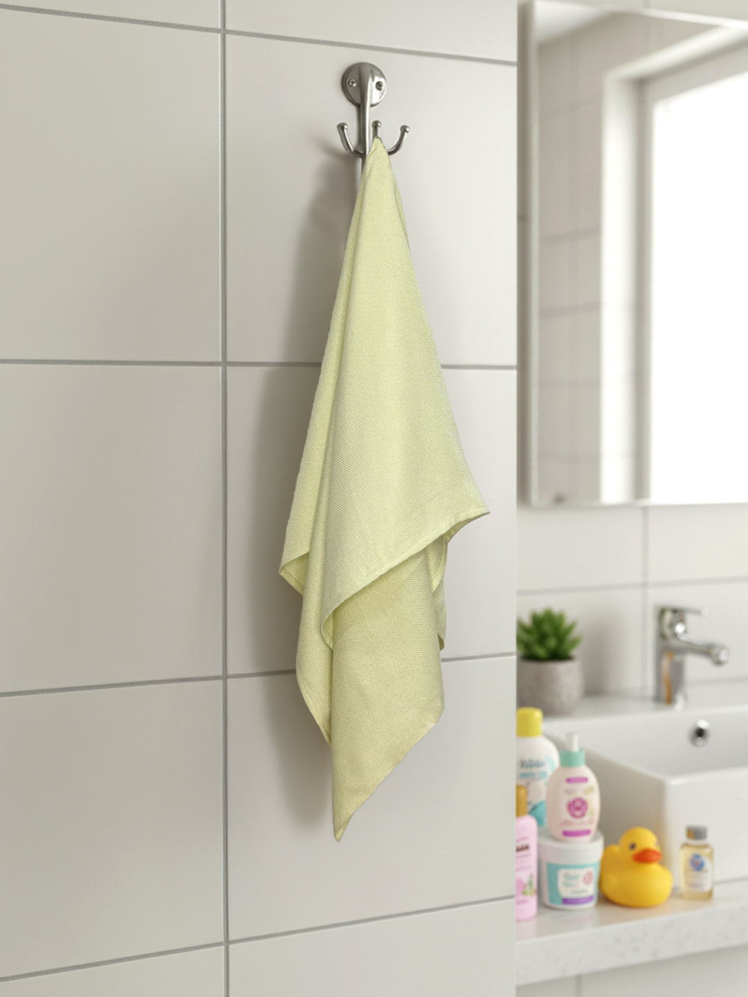 Bamboo Bath Towel - Garden Glade image 1